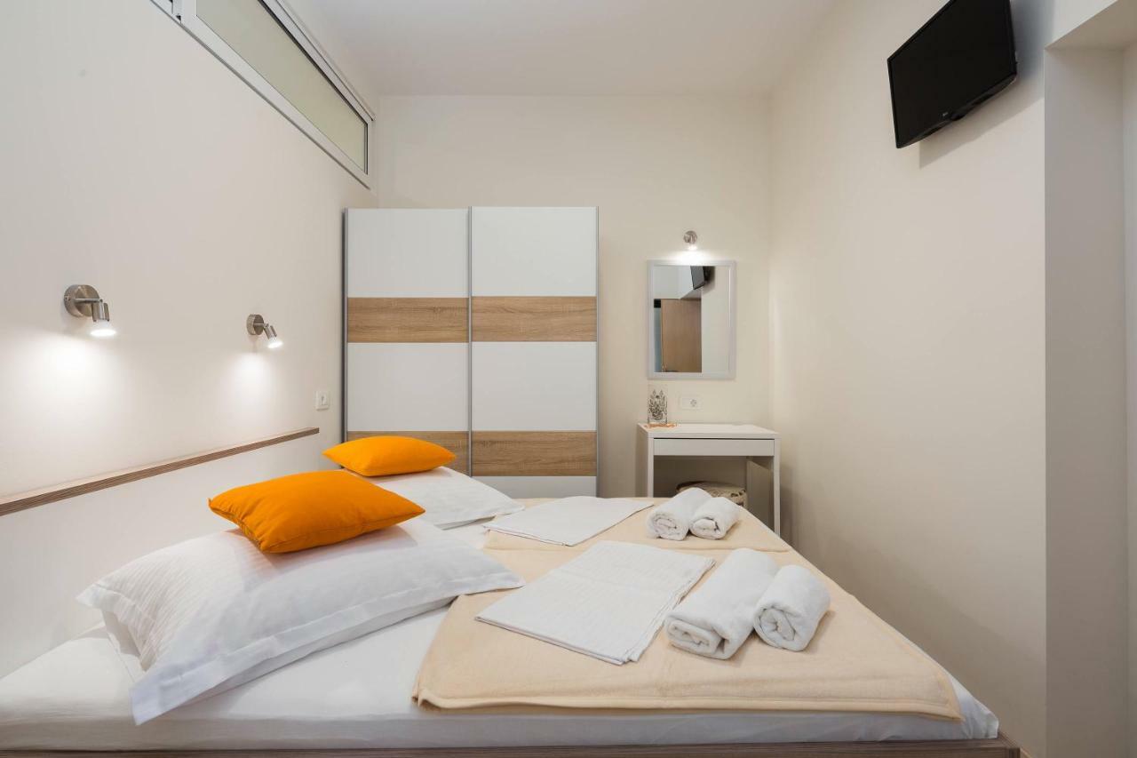 Apartments In ザオストログ エクステリア 写真