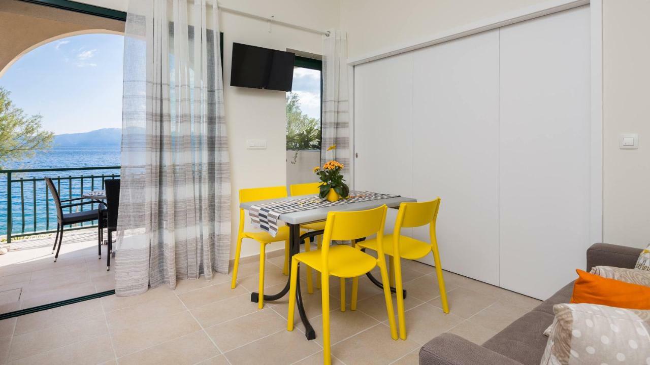 Apartments In ザオストログ エクステリア 写真